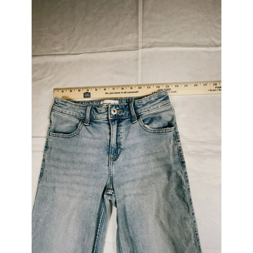 Abercrombie Kids High Rise Wide Leg Jeans Girls Size 13/14 Regular Light Wash